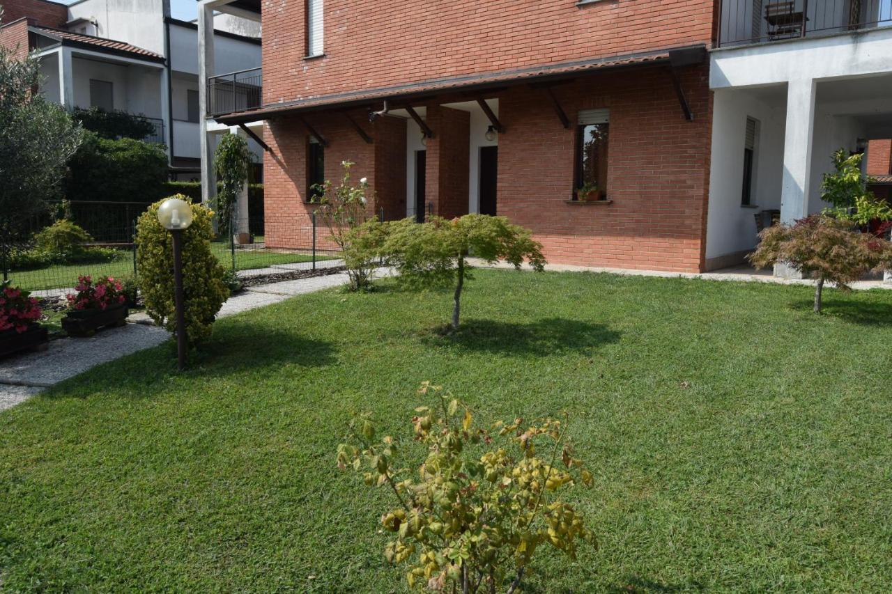 B&B Villa Lodigiana Brugherio Exterior foto